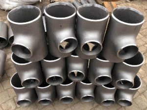 碳钢三通